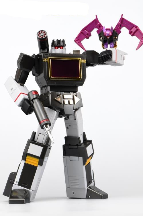Robot Paradise RP-02 Acoustic Blaster and Night Bat Action Figure