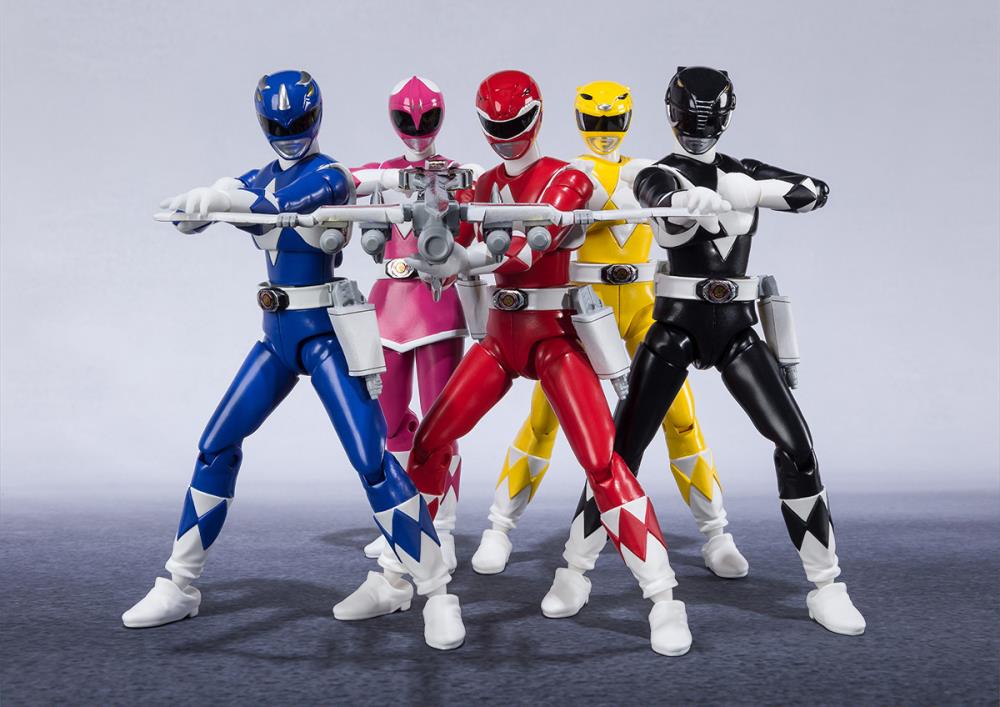 Bandai Super Kyoryu Sentai Zyuranger (Mighty Morphin Power Rangers) Action  Figure Super Box Set of 6