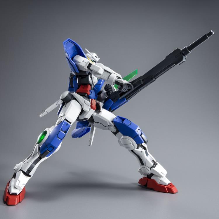 Gundam 1/100 MG 00 GN-001REIII Gundam Exia Repair III Model Kit Exclusive