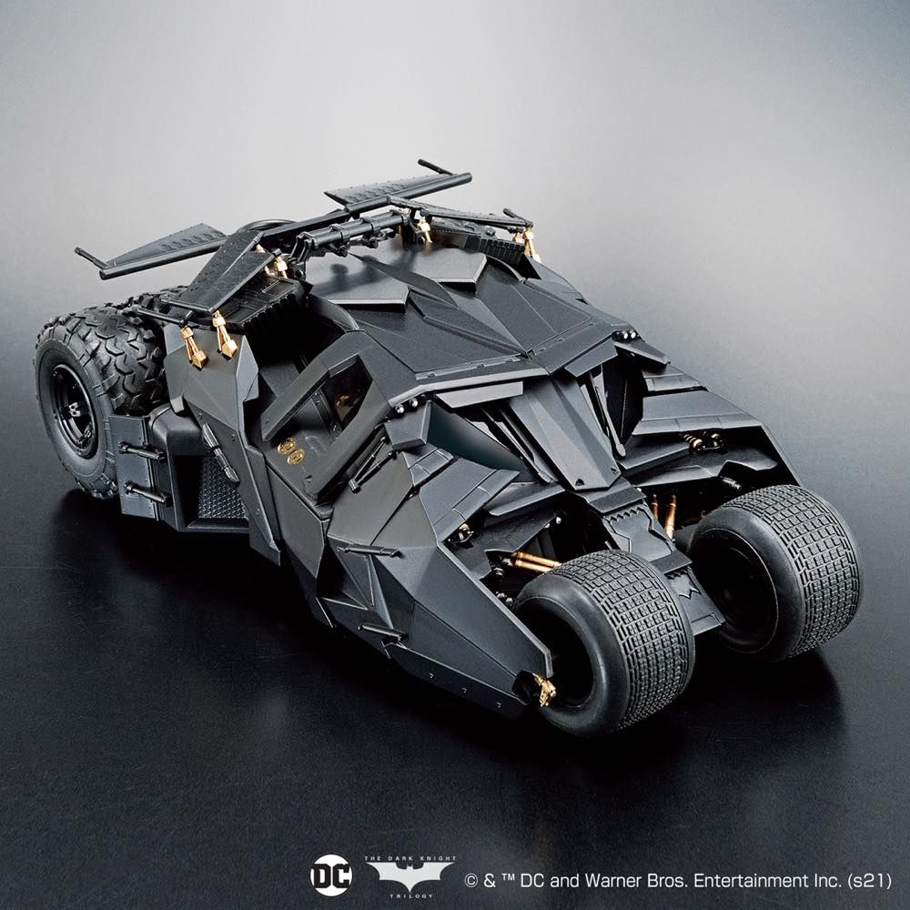 THE DARK KNIGHT Pack Figurine Batman & Batmobile Movie Masterpiece