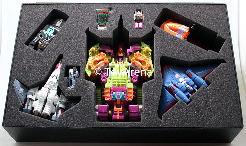 Botcon 2014 Transformers Exclusive Pirates Vs Knights Box Set NO Certificate or Magazine