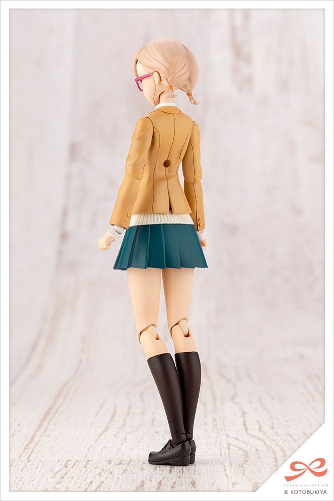 Kotobukiya 1/10 Sousai Shoujo Teien Koyomi Takanashi (Ryobu High School Winter Clothes Dreaming Style Classic IV) Model Kit JK007