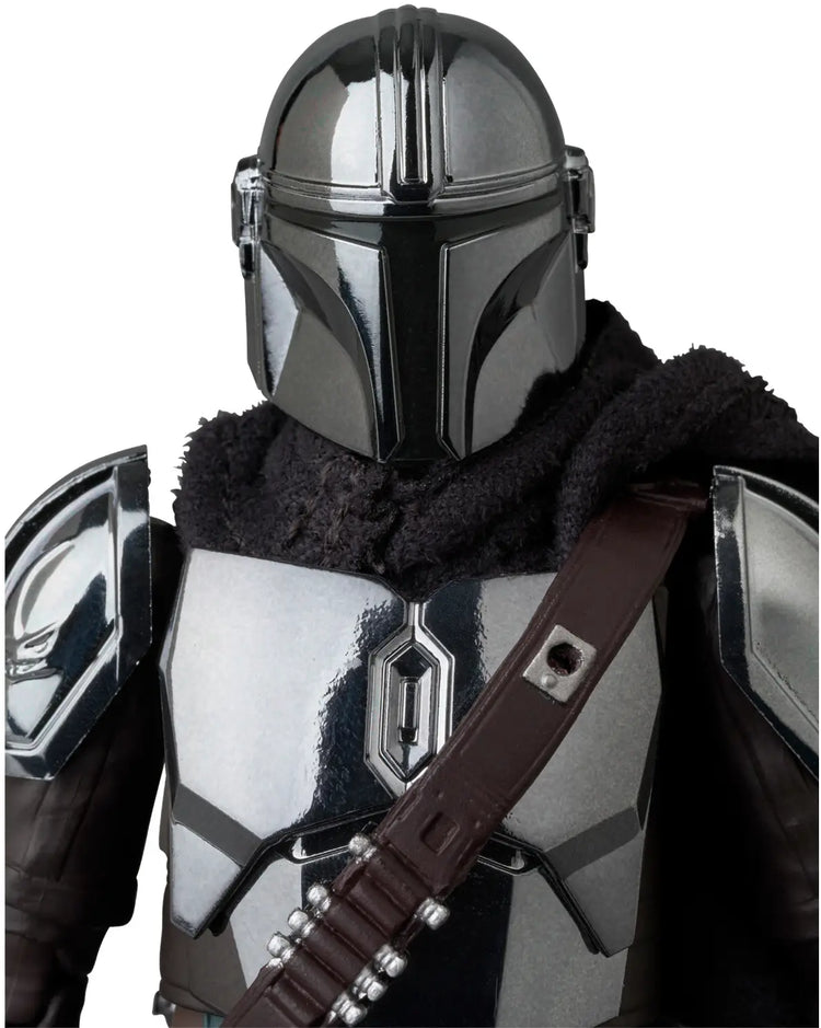Mafex No. 256 The Mandalorian (Chrome Ver) Action Figure