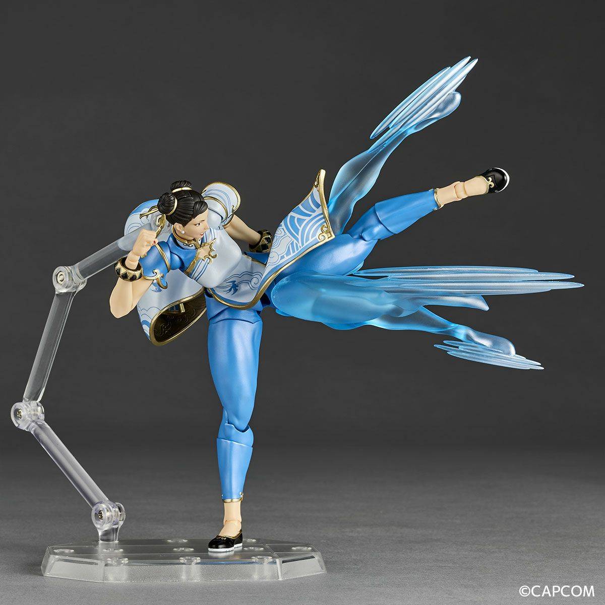 Amazing Yamaguchi Revoltech Figure Complex Chun-Li Street Fighter 6 NR063