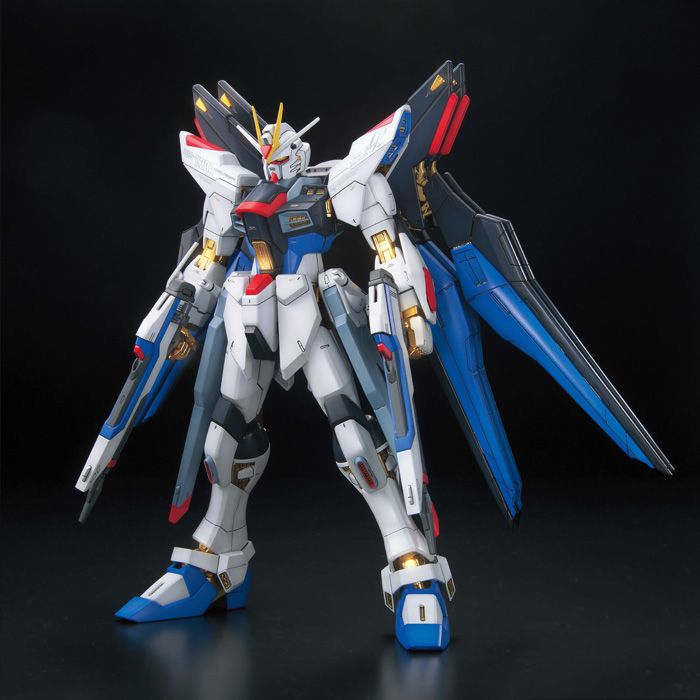Gundam 1/100 MG Seed Destiny ZGMF-X20A Strike Freedom Gundam Full Burst Mode Model Kit