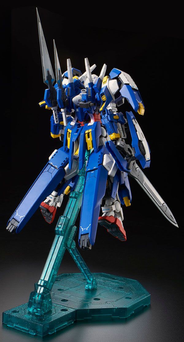 Gundam 1/100 MG 00 GN-001/HS-A01 Avalanche Exia (Dash) Model Kit