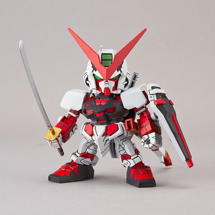 Gundam SD EX-Standard #007 Gundam Astray Red Frame Model Kit