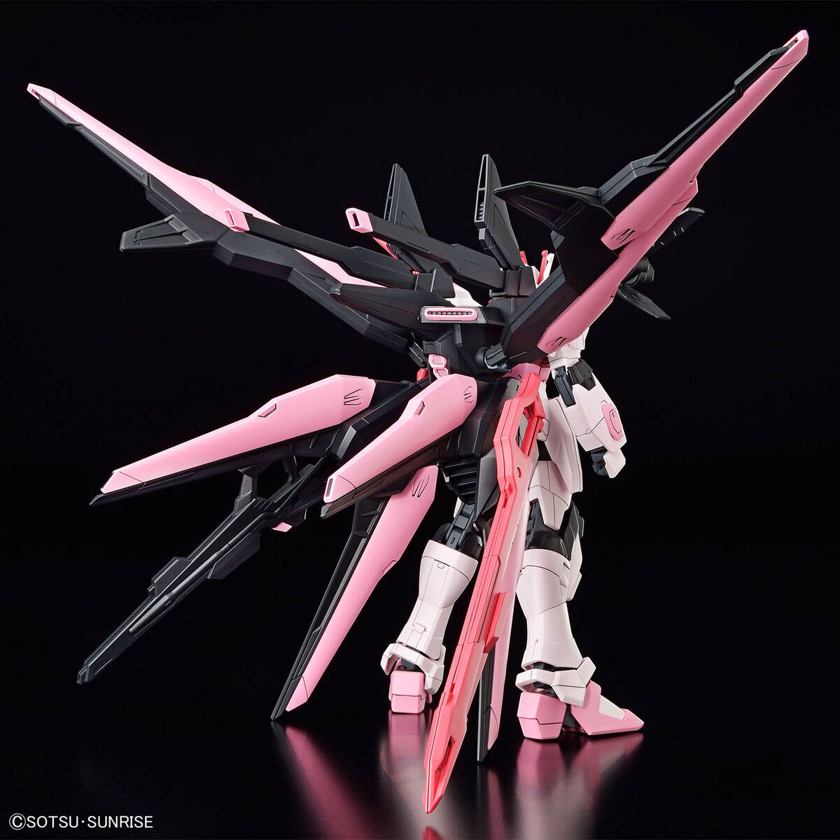 Gundam 1/144 HGBM #08 MBF-02PF Gundam Perfect Strike Freedom Rouge Model Kit