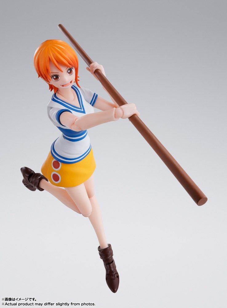S.H. Figuarts One Piece Nami (Romance Dawn) Action Figure