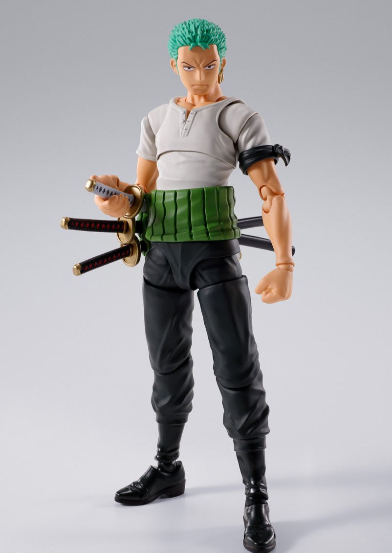 S.H. Figuarts One Piece Roronoa Zoro (Romance Dawn) Action Figure