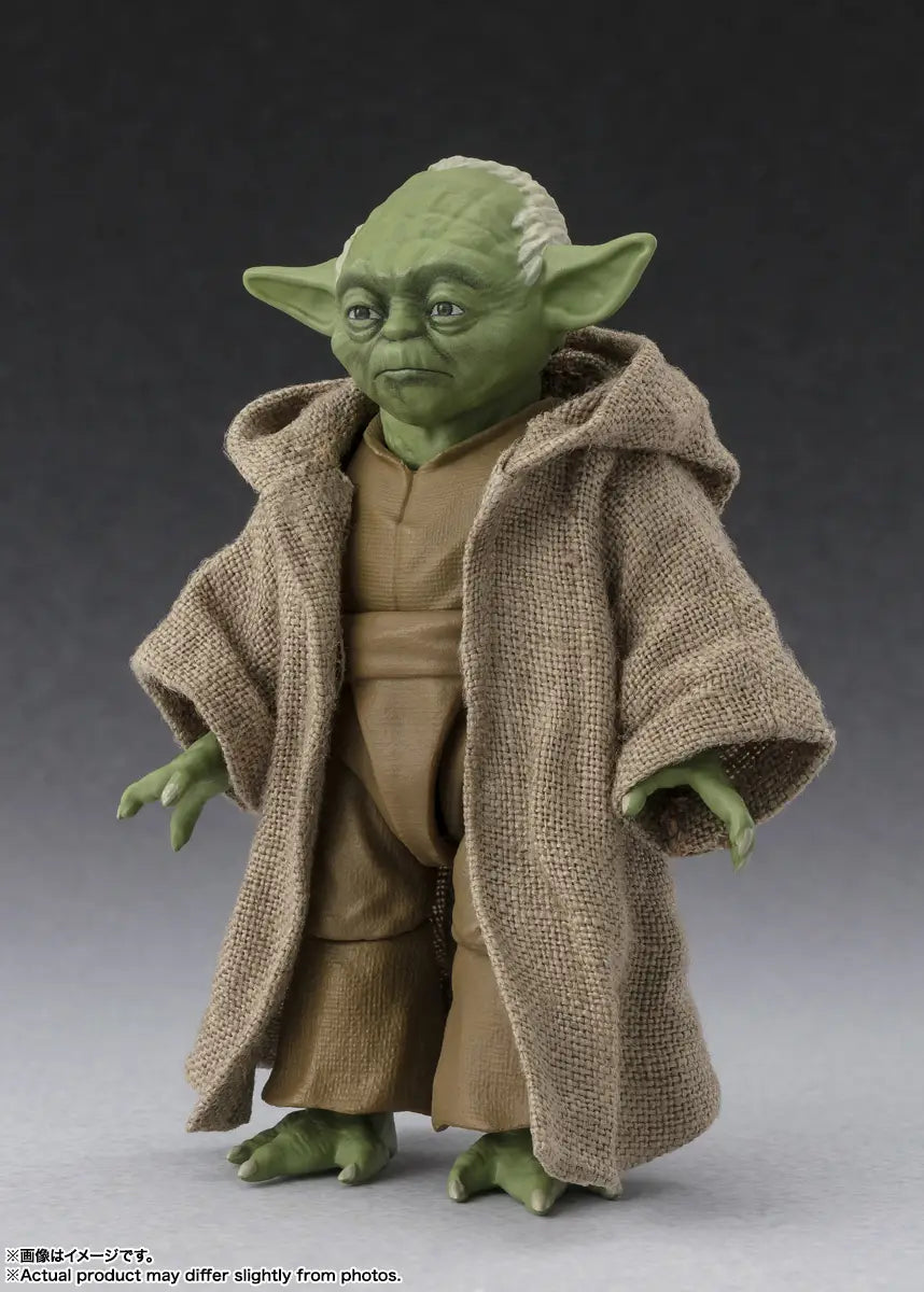 S.H. Figuarts Yoda Star Wars Revenge of the Sith (Classic Ver.) Action Figure