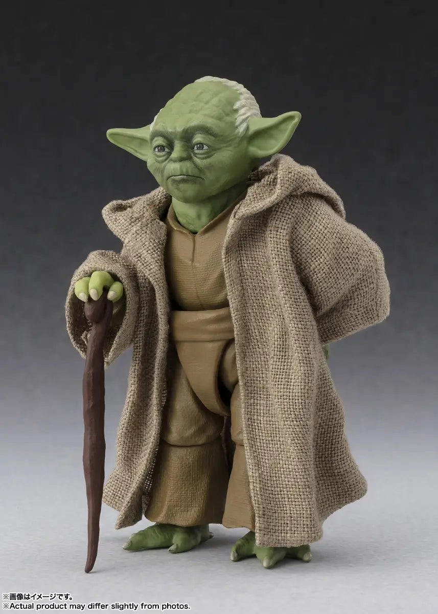 S.H. Figuarts Yoda Star Wars Revenge of the Sith (Classic Ver.) Action Figure