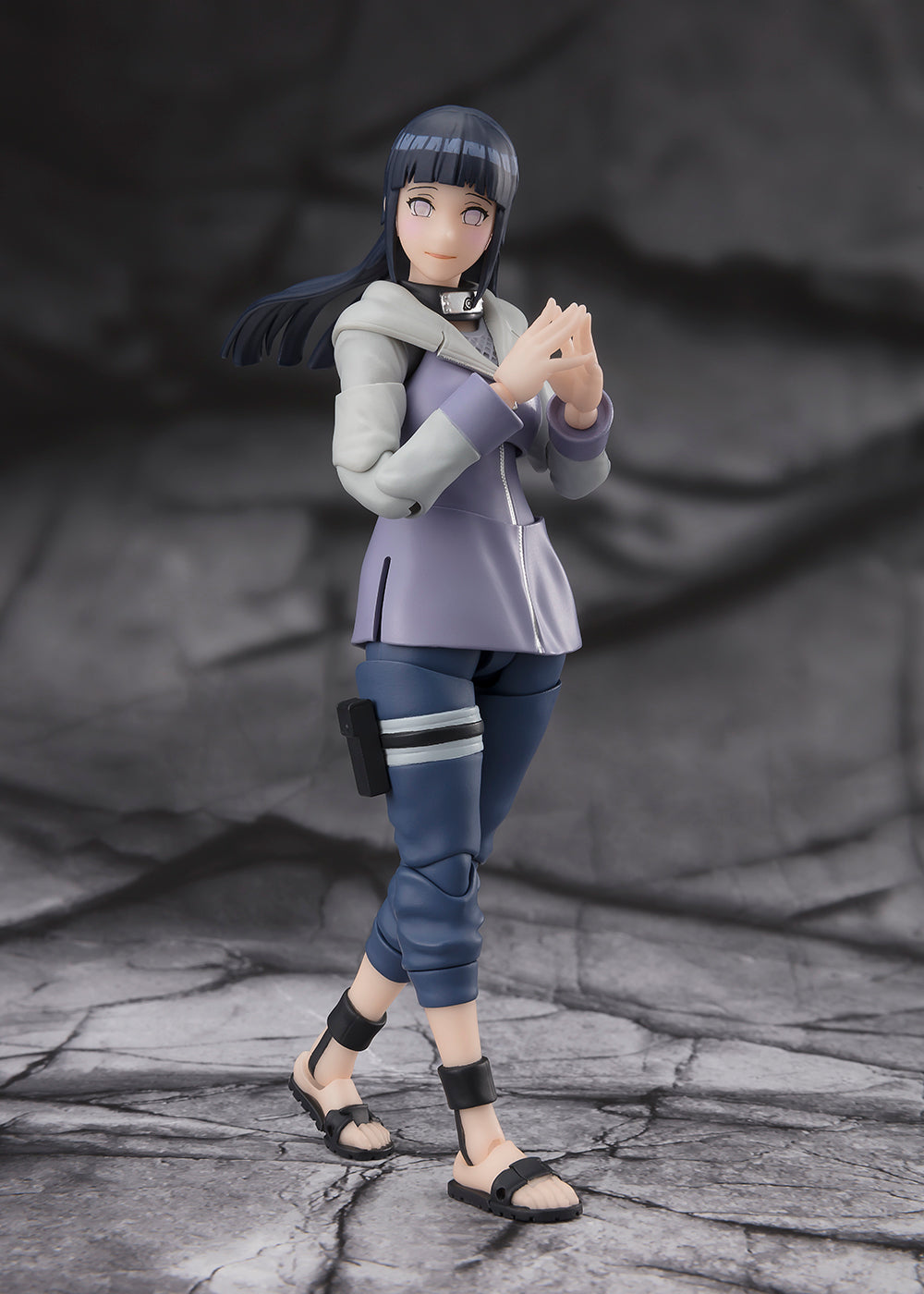 S.H. Figuarts Naruto Shippuden Hinata Hyuga (Virtuous Byakugan) Action Figure