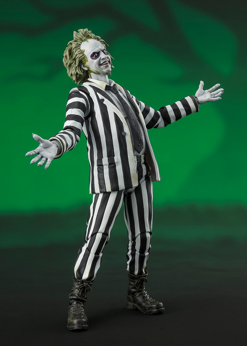 S.H. Figuarts Beetlejuice (1988) Action Figure