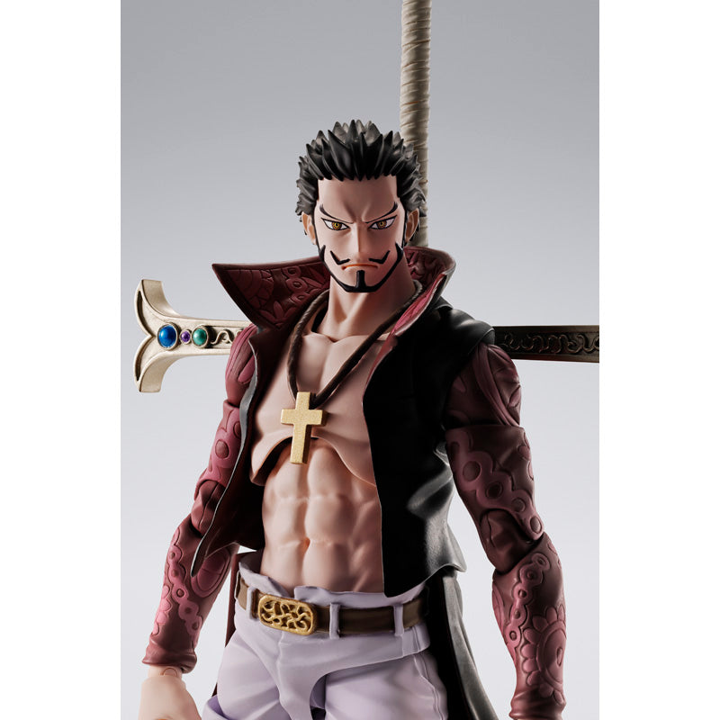S.H. Figuarts One Piece Dracule Mihawk (Hawkeye) Exclusive Action Figu