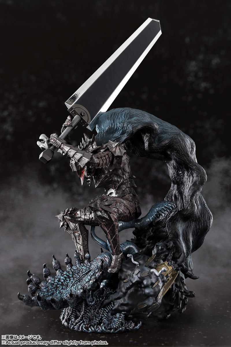 Figuarts Zero Touche Metallique Guts (Berserker Armor) Statue
