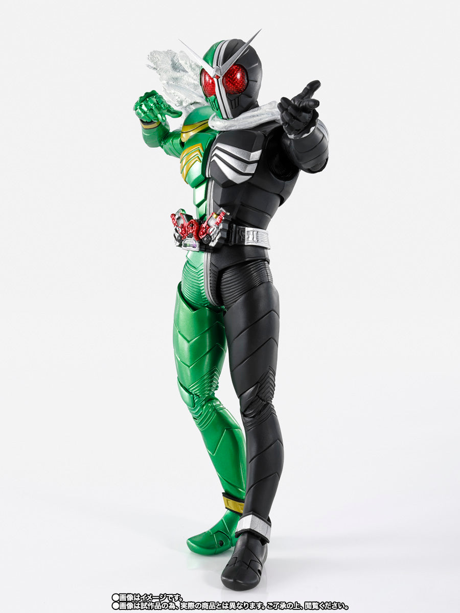 S.H. Figuarts Shinkocchou Seihou Kamen Masked Rider Double Cycloneskull Action Figure