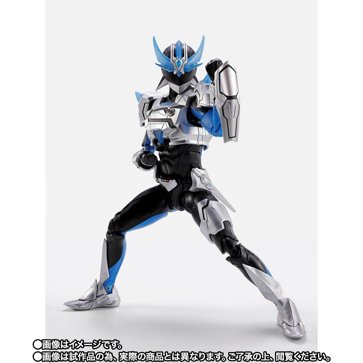 S.H. Figuarts Shinkocchou Seihou Wingman (Guardian Silhouette) Exclusive Action Figure