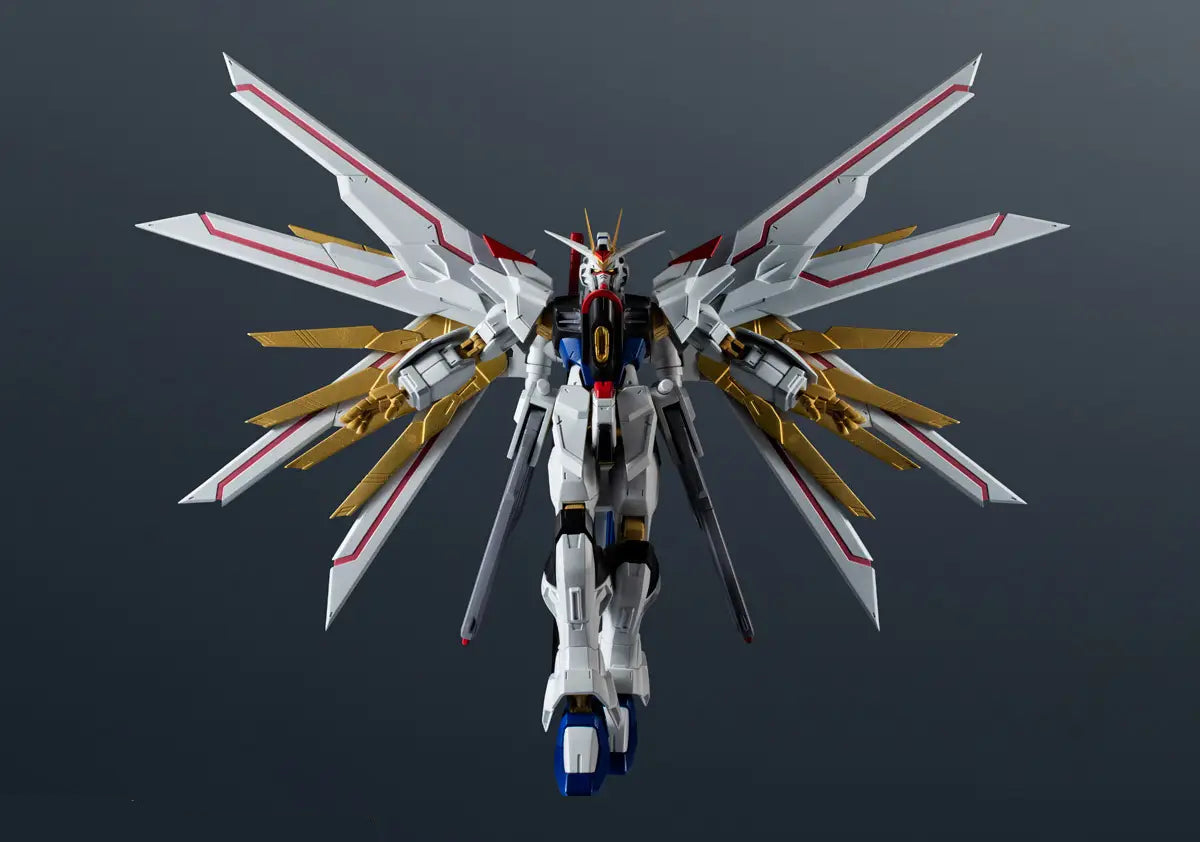 Gundam Universe GU-XX ZGMF/A-262PD-P Mighty Freedom Gundam SEED Freedom Action Figure