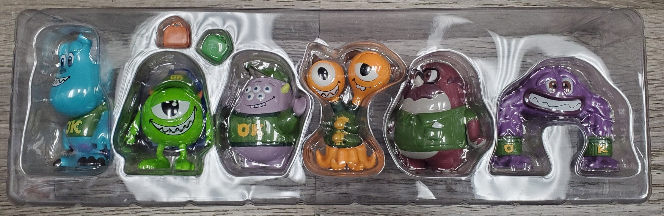 monsters inc toys near me Hot Toys Cosbaby Monsters University Box Set