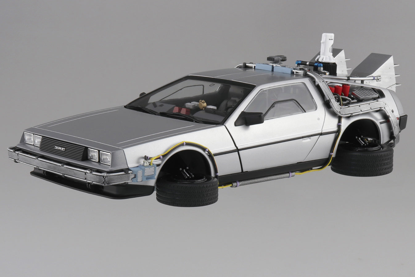 Aoshima 1/24 Back To The Future Part II Time Machine Model Kit