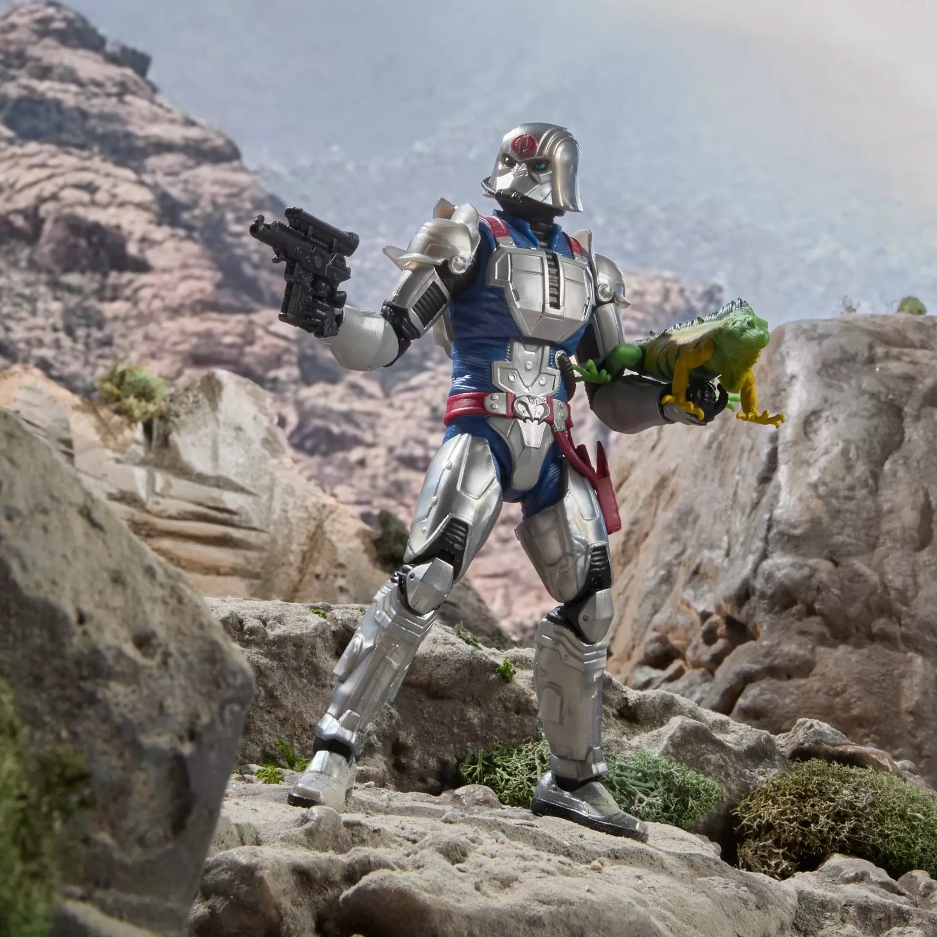 Hasbro G.I. Joe Classified Series #168 Cobra Commander with Combat Armor Action Figure