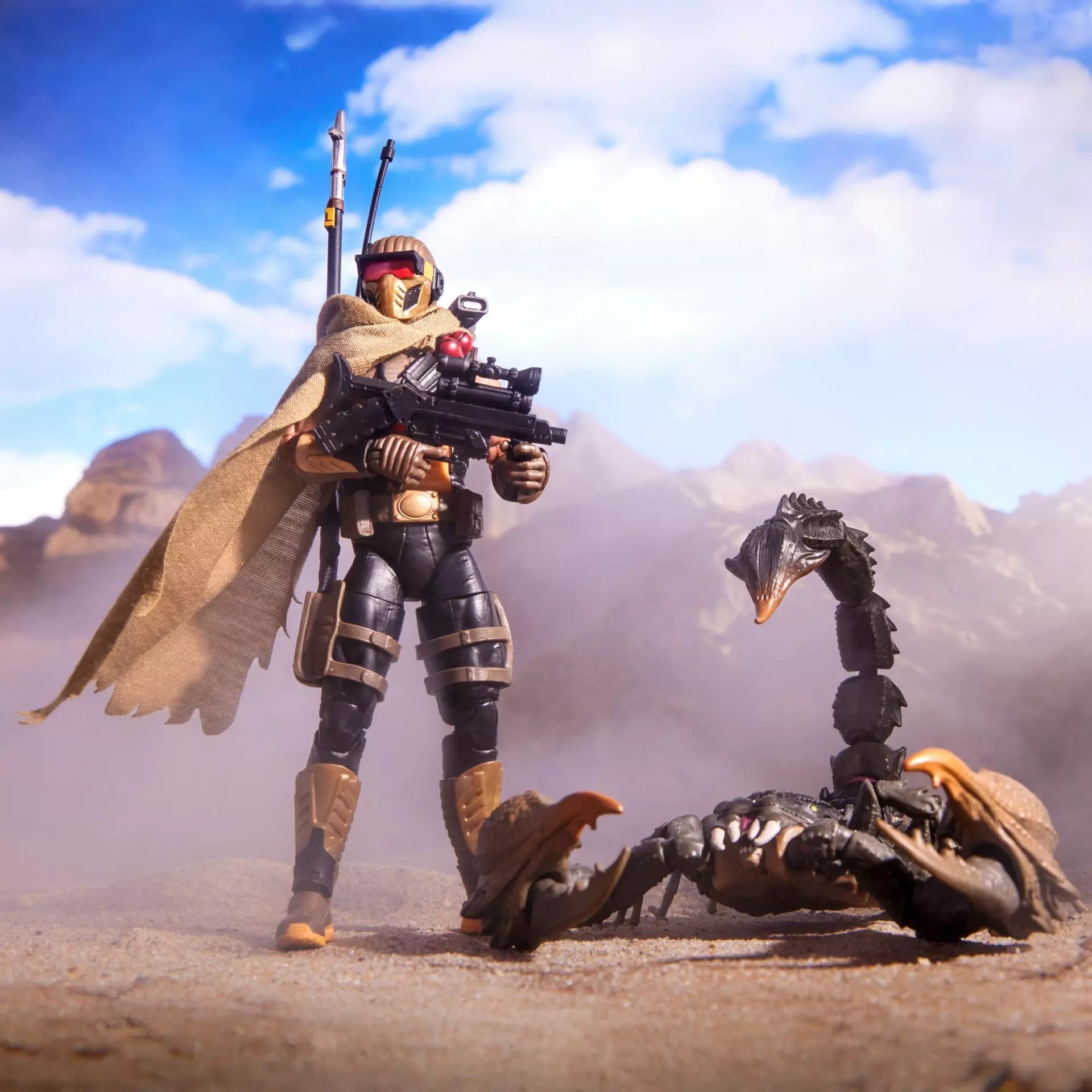 Hasbro G.I. Joe Classified Series #180 Cobra Desert Scorpion and Skrpion-25 Action Figure