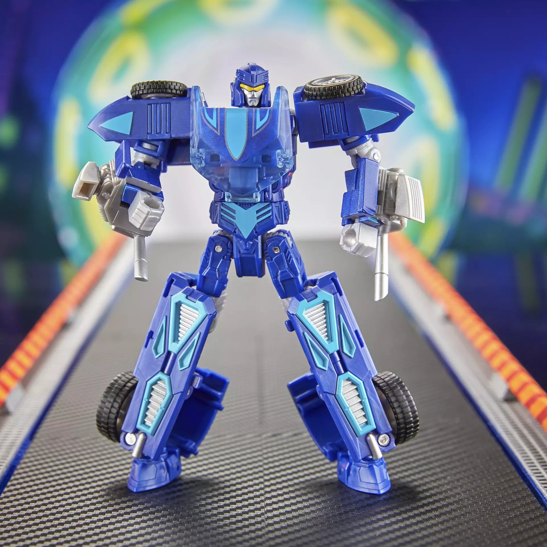 Transformers Collaborative Hot Wheels Twin Mill Action Figure