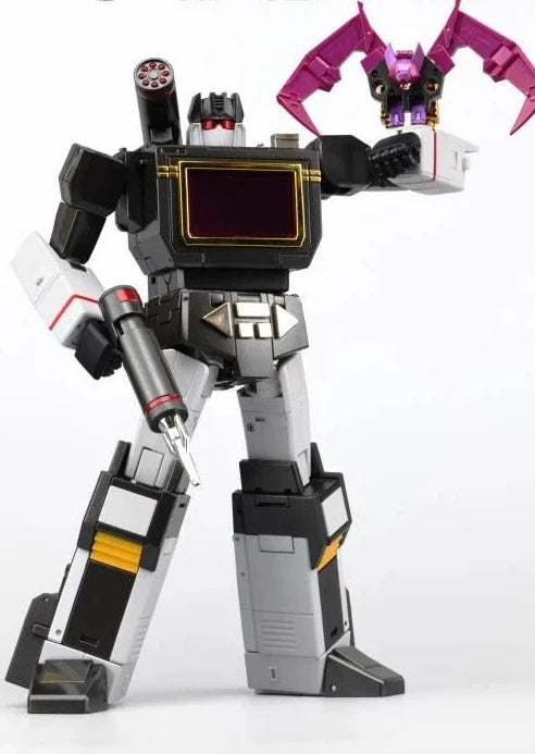 Robot Paradise RP-02 Acoustic and Night Bat Blaster Action Figure