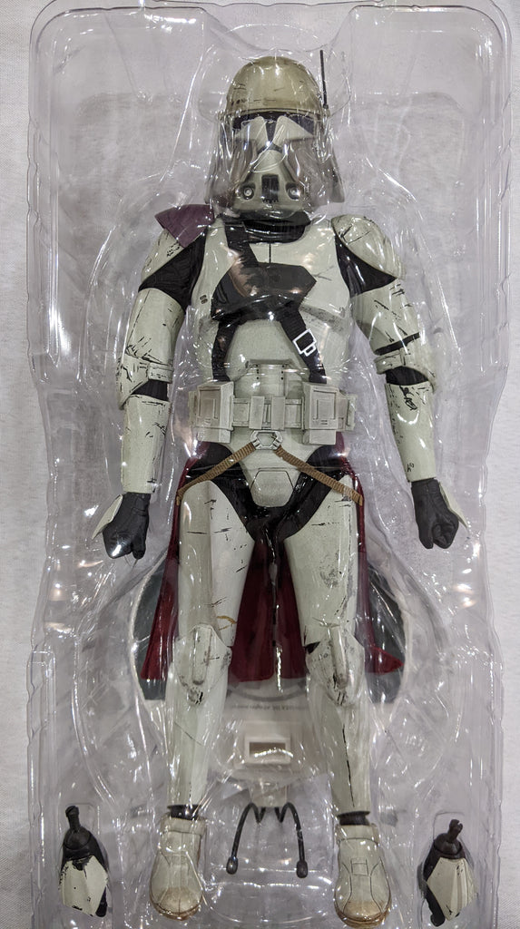 Commander sale bacara figure