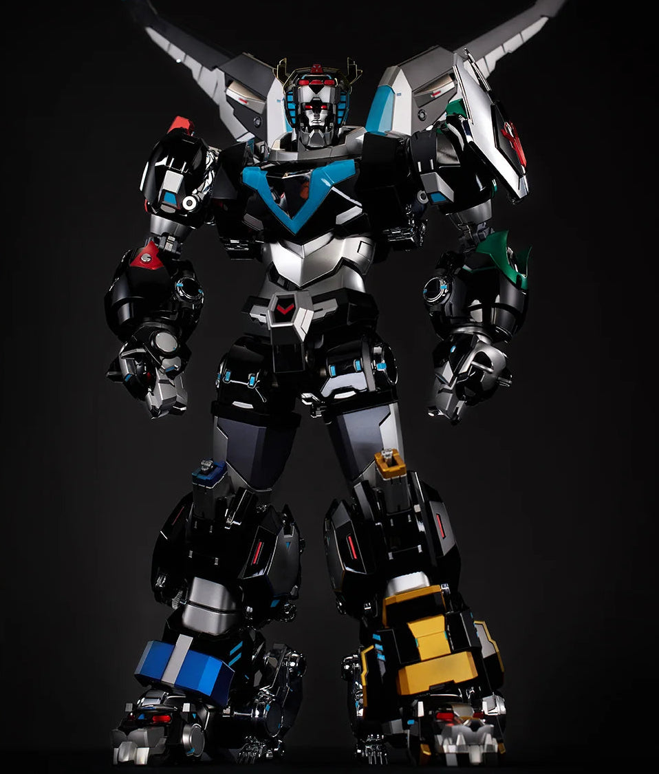 Blitzway Voltron: Legendary Defender Carbotix Series Voltron (Limited Black Ver.) Action Figure