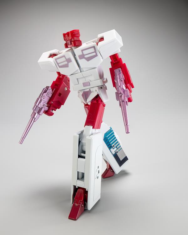 Ocular Max REMIX Series RMX-17 Harmony Action Figure