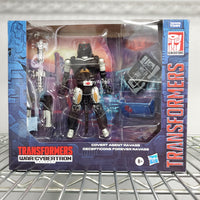 SDCC 2021 Transformers Generations War for Cybertron Trilogy Covert Agent Ravage and Decepticon Forever Ravage Action Figure