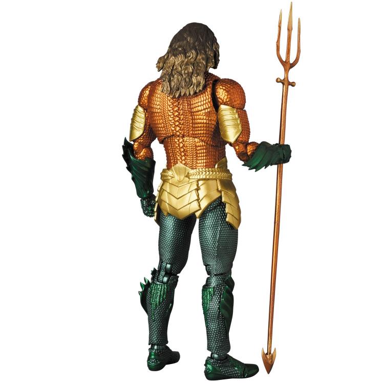 Mafex No. 095 DC Aquaman Movie: Aquaman Action Figure Medicom 3