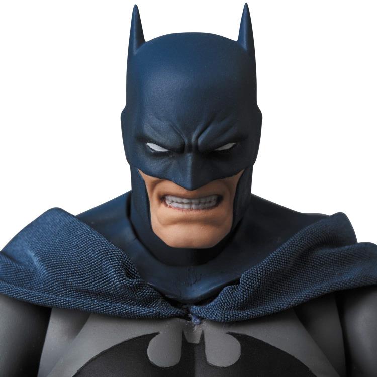 Mafex No. 105 DC Batman: Hush Action Figure Medicom 5