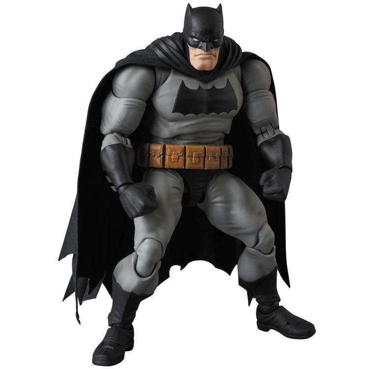 Mafex No. 106 DC Comics Frank Miller's The Dark Knight Returns Batman Action Figure Medicom 3