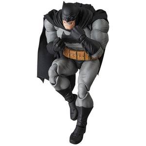 Mafex No. 106 DC Comics Frank Miller's The Dark Knight Returns Batman Action Figure Medicom 5