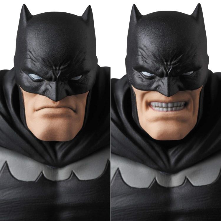 Mafex No. 106 DC Comics Frank Miller's The Dark Knight Returns Batman Action Figure Medicom 8