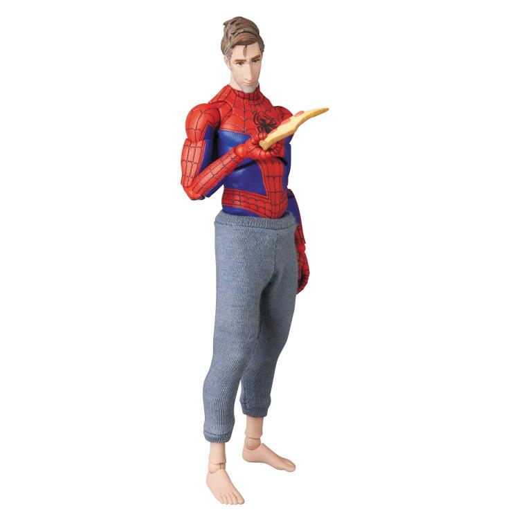 Mafex No. 108 Spider-Man: Into the Spider-verse Spider-Man (Peter B. Parker) Action Figure Medicom 7