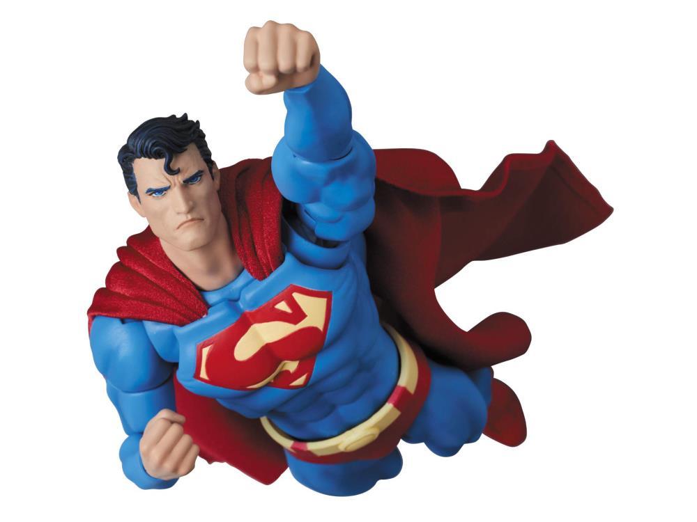 Mafex No. 117 DC Comics Superman (Hush Ver.) Action Figure