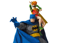 Mafex No. 139 DC Comics Batman: The Dark Knight Returns Batman (Blue Ver.) and Robin 2-Pack Action Figure Medicom