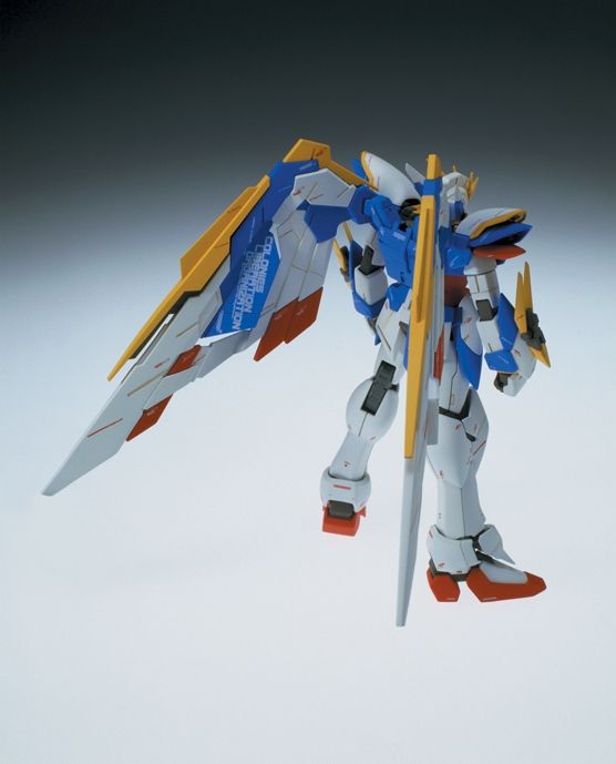 Gundam 1/100 MG Gundam Wing XXXG-01W Wing Gundam Ver. Ka Model Kit