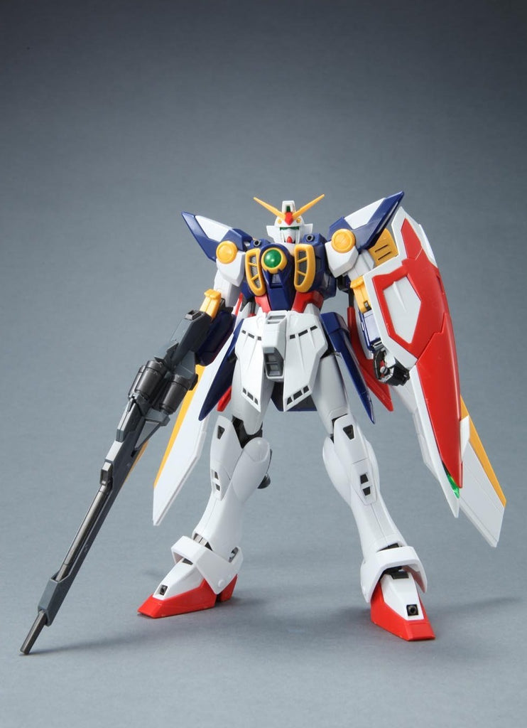 Gundam 1/100 MG Gundam Wing XXXG-01W Wing Gundam Model Kit