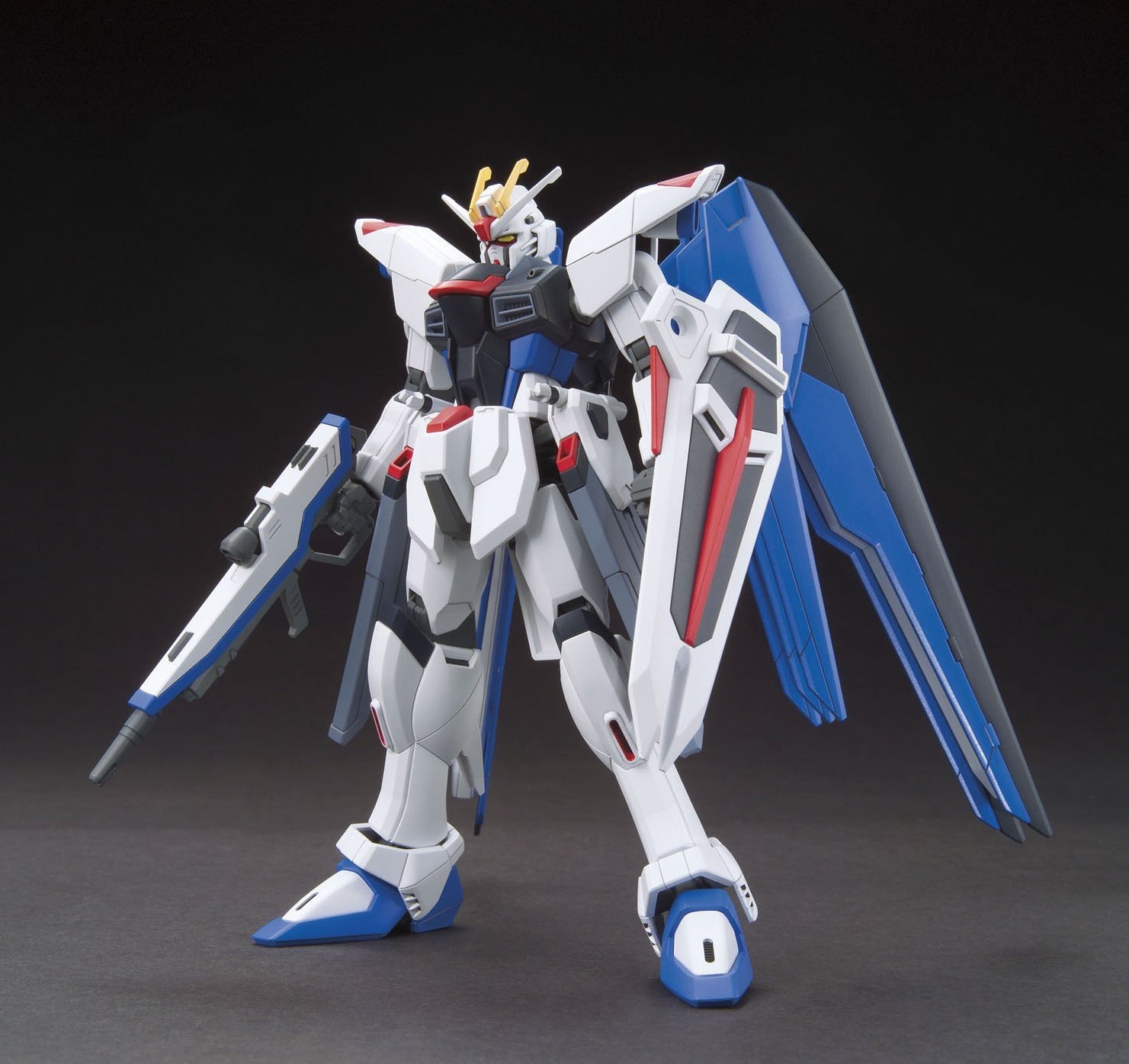Gundam 1/144 HGUC #192 HGCE Seed ZGMF-X10A Freedom Gundam (Revive Ver.) Model Kit