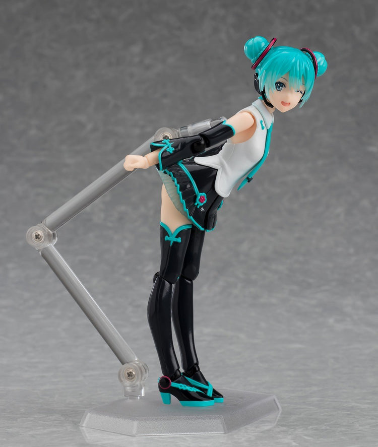 Figma #444 Hatsune Miku Racing V4X: Hatsune Miku (V4 Chinese) Action Figure 3