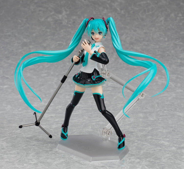 Figma #444 Hatsune Miku Racing V4X: Hatsune Miku (V4 Chinese) Action Figure 1