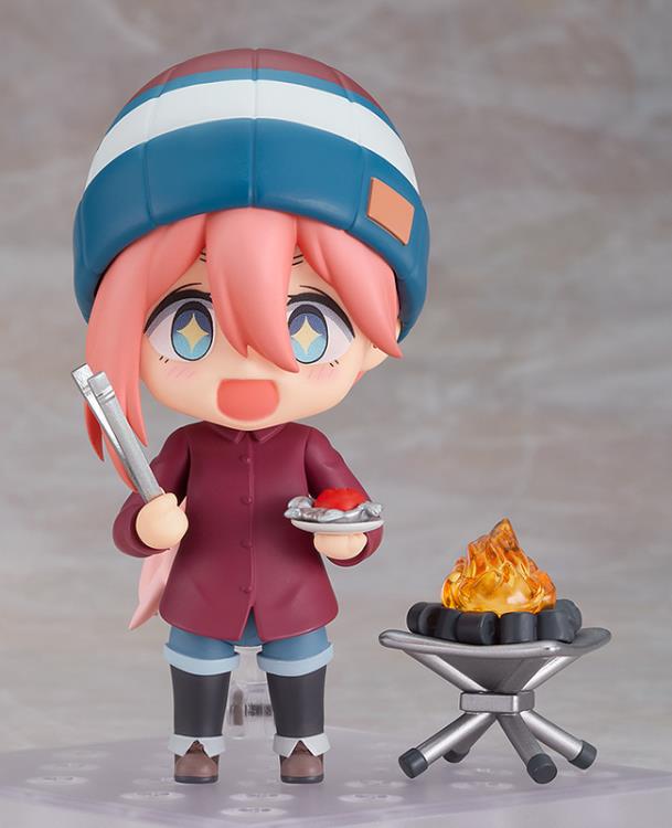 Nendoroid #1623-DX Nadeshiko Kagamihara (Solo Camp Ver.) Yuru Camp