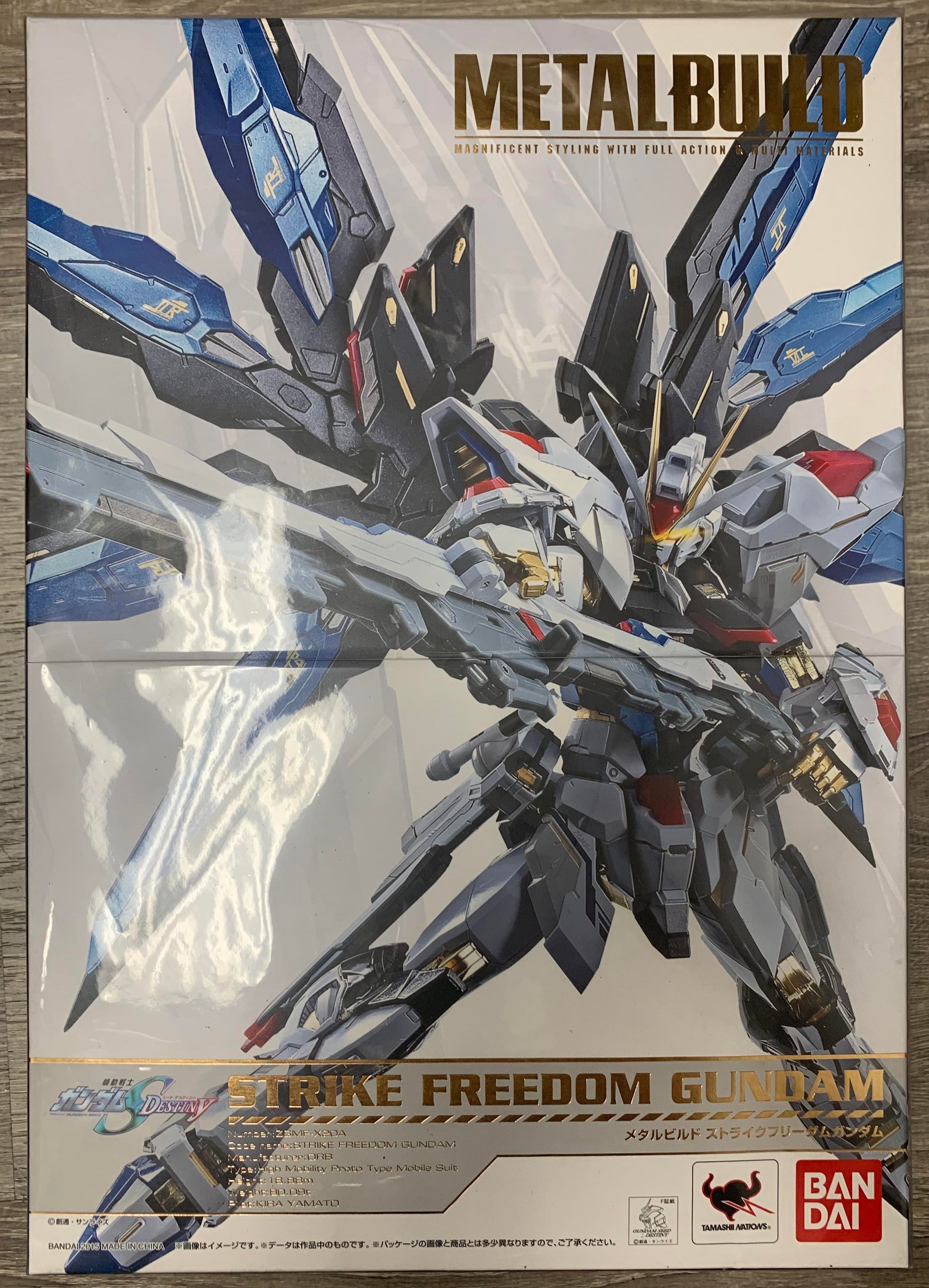 Gundam Metal Build Strike Freedom Gundam Seed ZGMF-X20A Action Figure