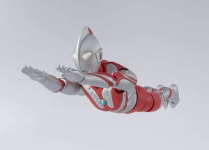 S.H. Figuarts Ultraman Zoffy (2nd Production Run) Action Figure 3