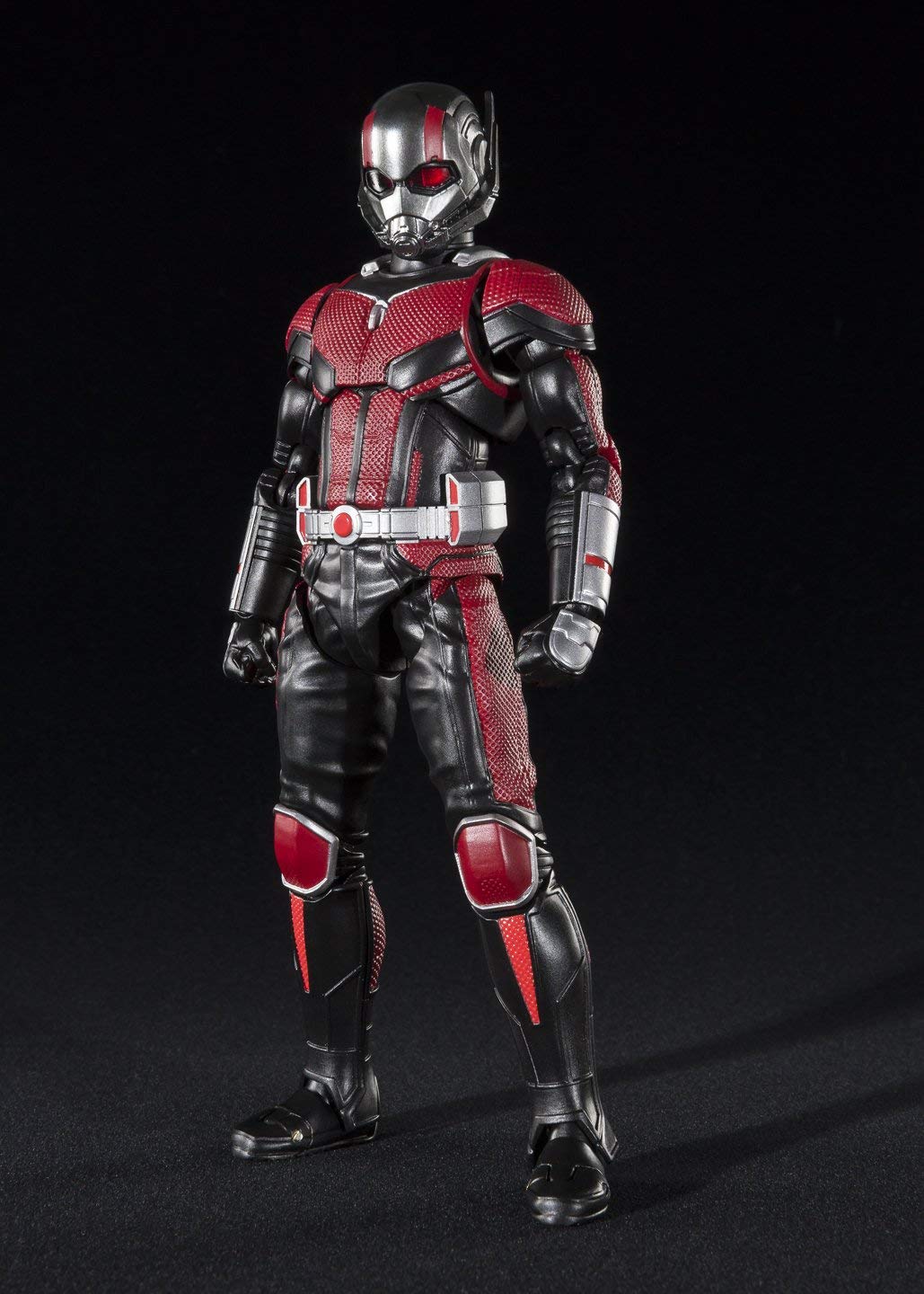 S.H. Figuarts Wasp Ant-Man and The Wasp Action Figure 1
